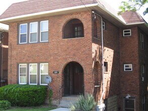Building Photo - 1615 Aurelius St