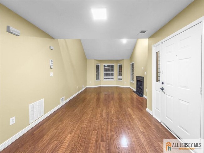 Building Photo - 312 Pegasus Rd