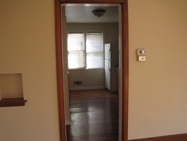 Building Photo - 35 Merzen Ct