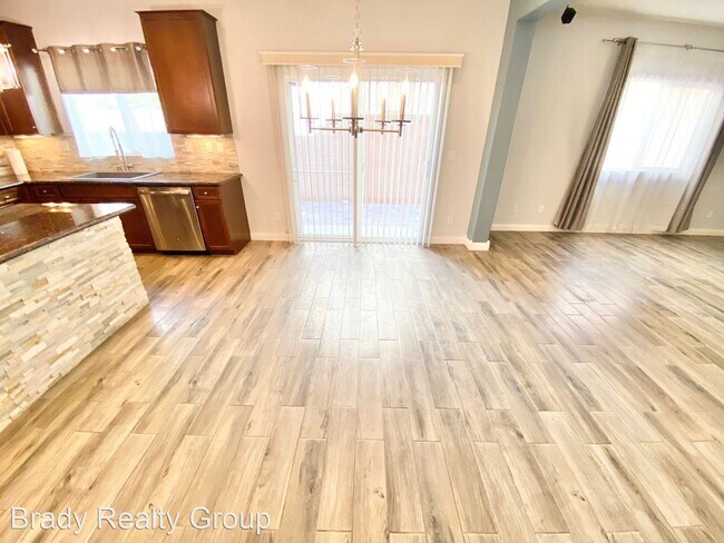 Foto del edificio - 3 br, 2.5 bath House - 10758 Wrigley Field...