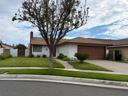 Building Photo - 12952 Andy Dr
