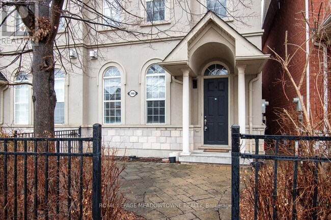 Building Photo - 3486 Eglinton Ave W