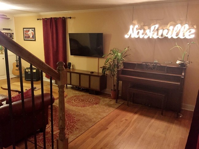 Foto del edificio - 3107 Laurel Forest Dr