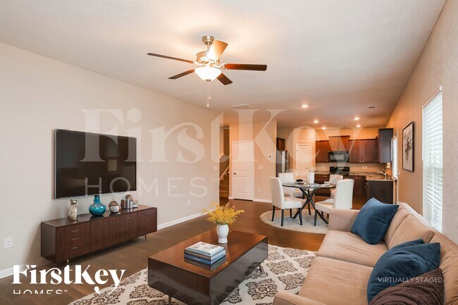 Foto del edificio - 811 Walnut Creek Cir