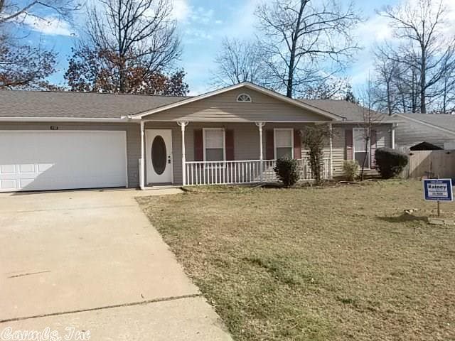 Building Photo - 14121 Cherry Hill Dr