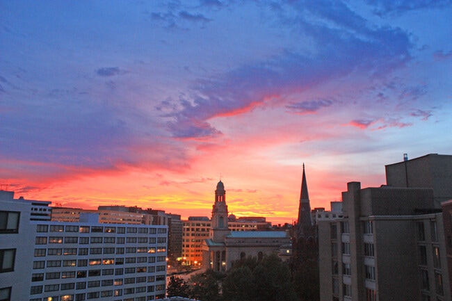 Building Photo - 1300 N St NW
