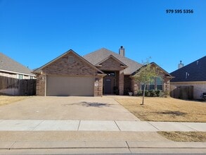 Building Photo - 1204 Robinsville Ct