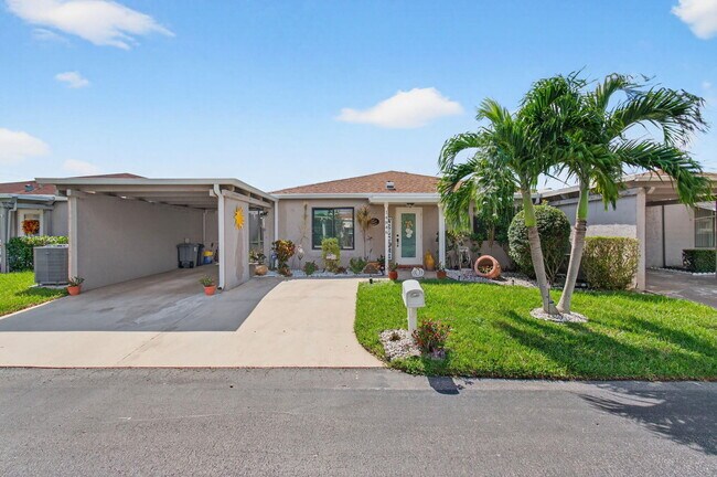 Foto del edificio - 14846 Wildflower Ln