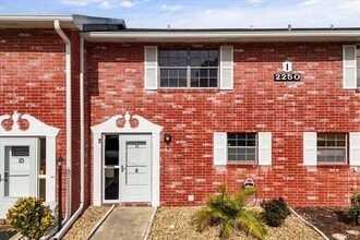 Building Photo - 2250 S Palmetto Ave