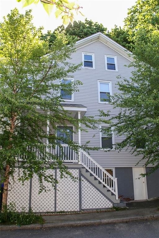 Foto del edificio - 89 Knowles St