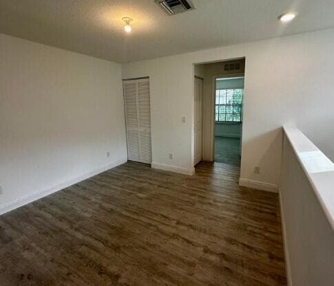 Building Photo - 4208 Napoli Lake Dr