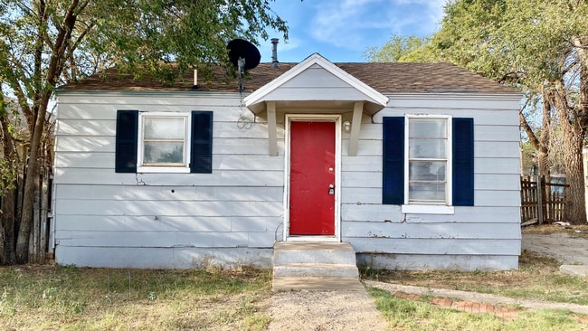 Building Photo - 216 E 36th St