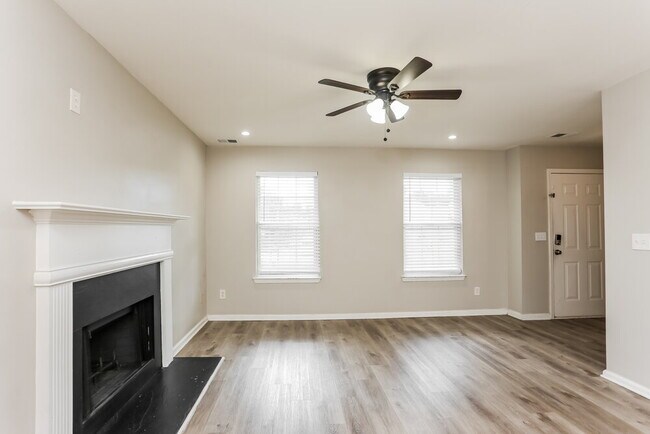 Foto del edificio - 4040 Brookfield Way