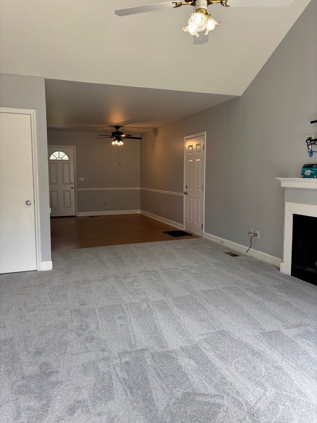 Dining room - 101 Kings Gate Ln