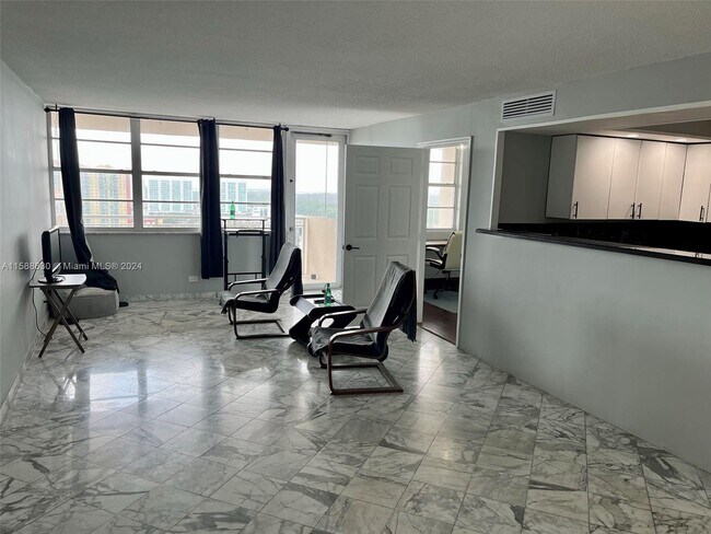 Foto del edificio - 250 174th St