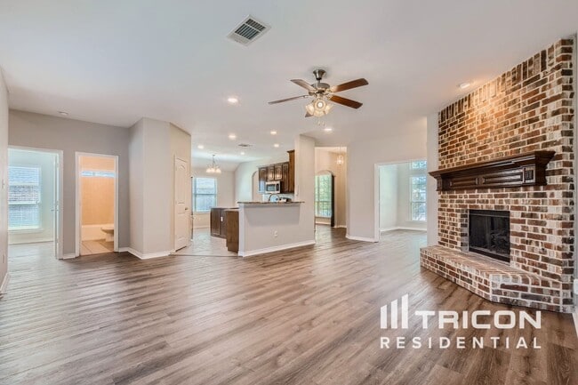 Foto del edificio - 1426 Rapids Ct