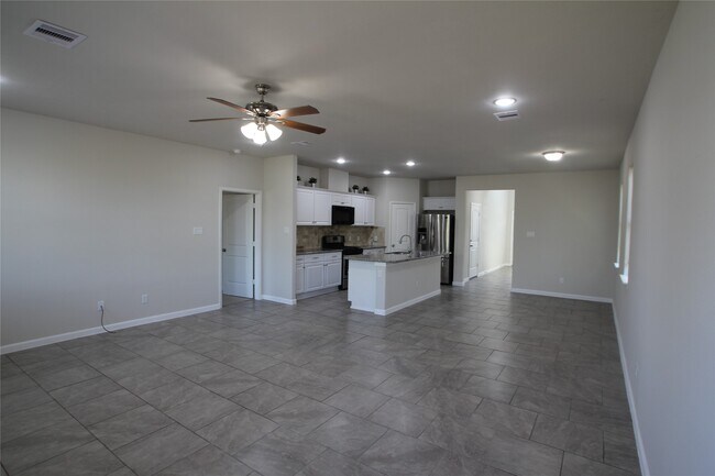Building Photo - 13911 Aldaco Dr