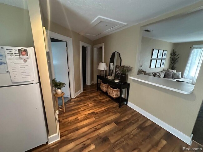 Foto del edificio - 71271 McVicar Rd