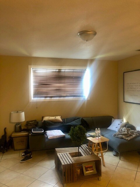 Foto del edificio - 591 SE 1st St