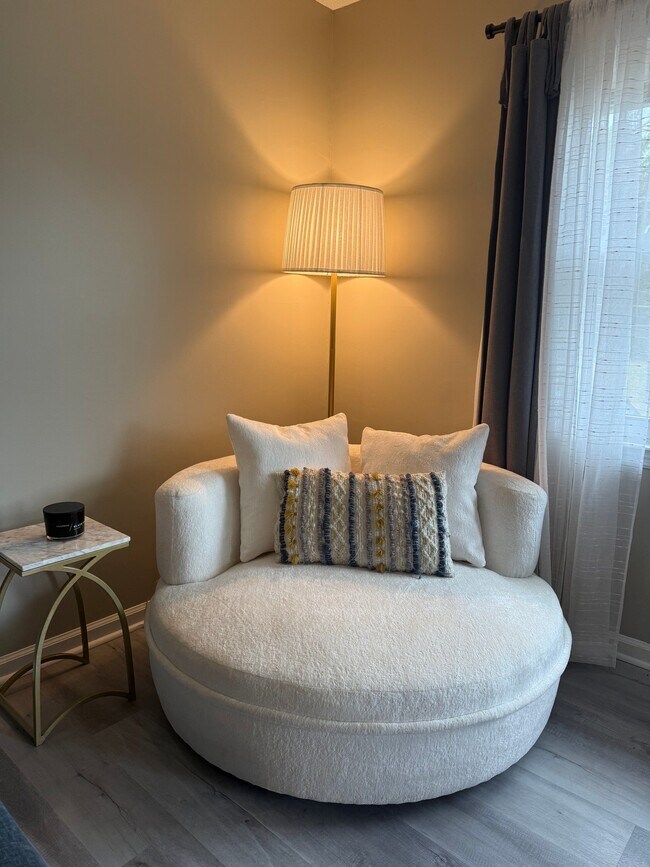 Foto del edificio - 7531 Leemont Dr