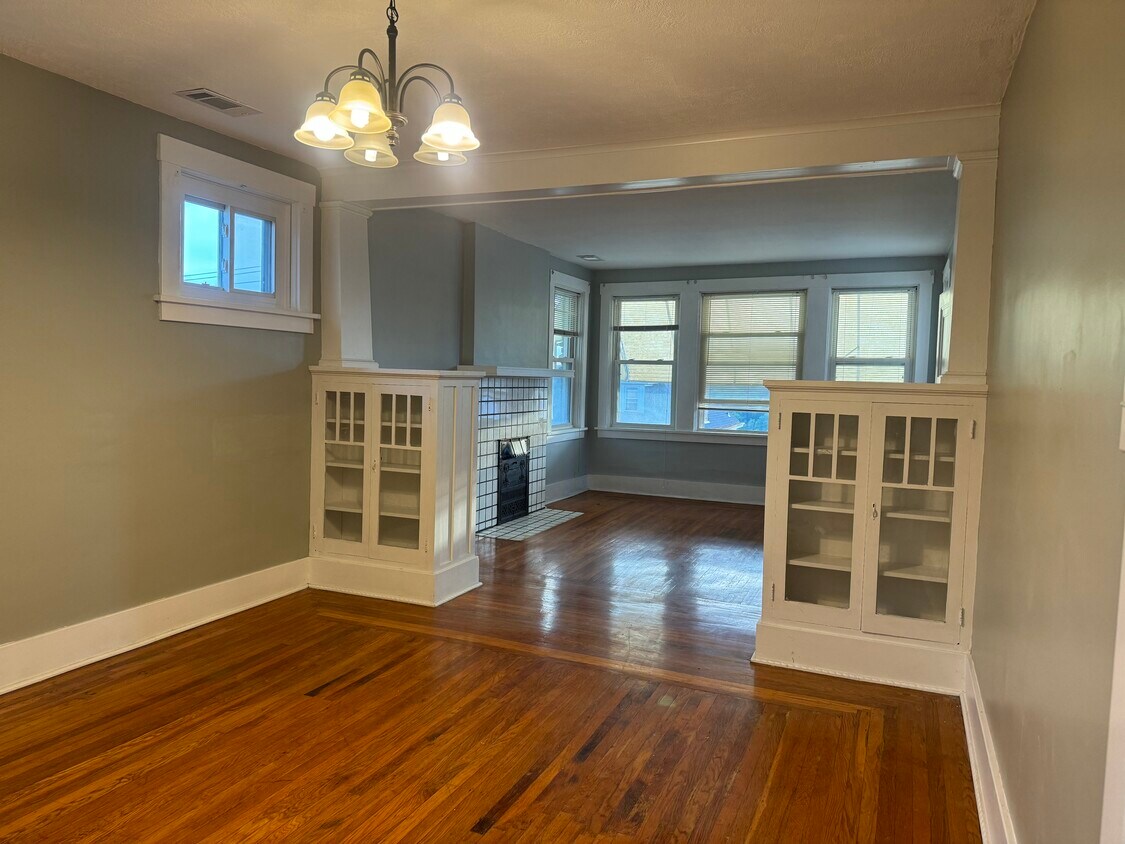 dining room and living room - 1411 Beechview Ave