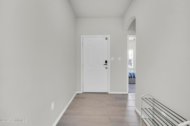 Building Photo - 7021 Silver Spur St