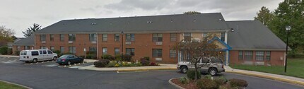 Building Photo - 300 Obetz Rd