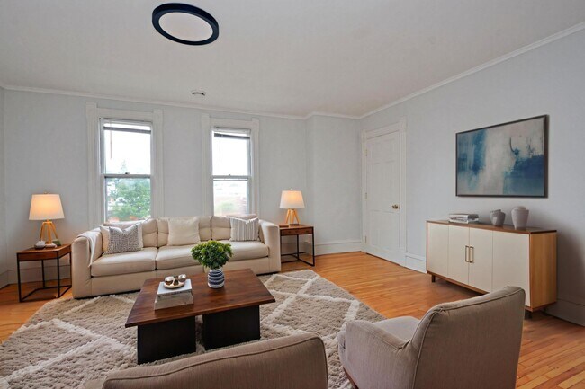 Foto del edificio - 920 22nd Ave NE