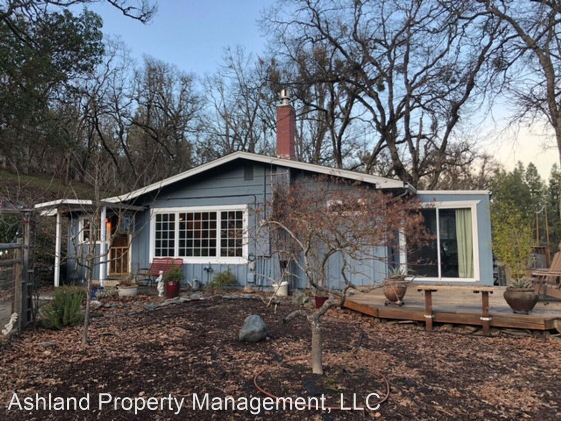Primary Photo - 2 br, 2 bath House - 3340 Dark Hollow Rd