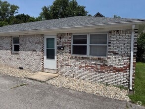 Building Photo - 316 S Green St