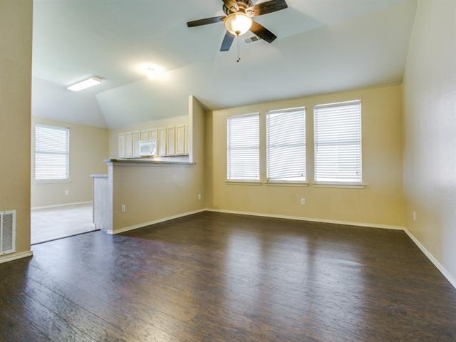 Foto del edificio - 1223 Mockingbird Dr