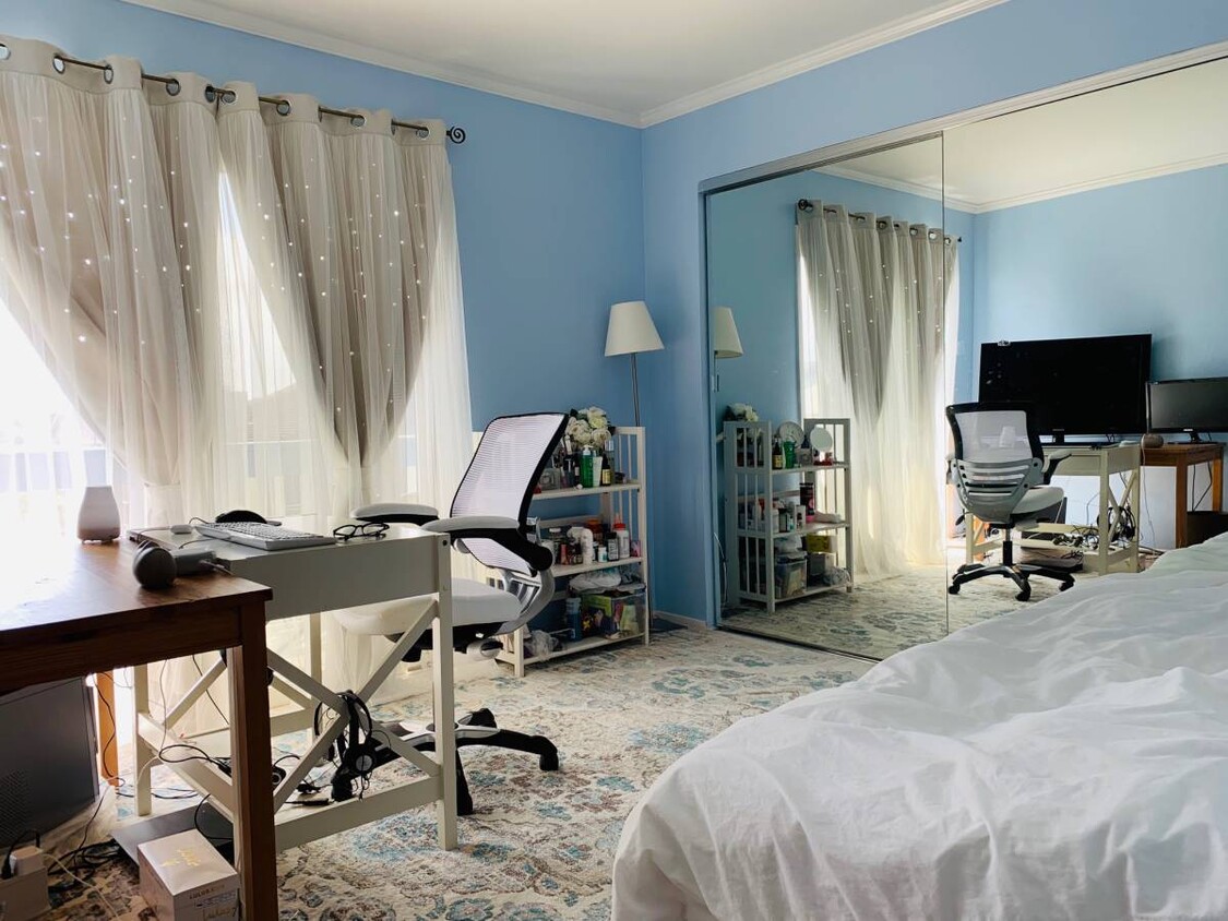 Foto principal - 775 Lurline Dr
