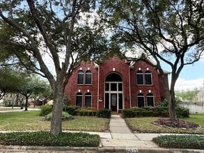 Building Photo - 2810 Grassy Knoll Ct