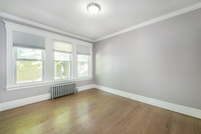 Foto del edificio - 233 Glenwood Ave