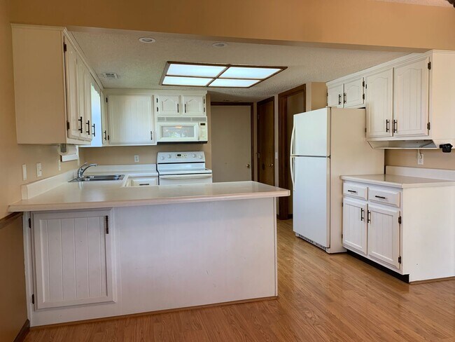 Building Photo - Home for rent by Capital Property Management