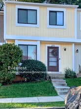 Building Photo - 33 Sugarland Square Ct
