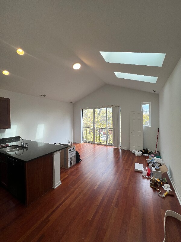 Foto del edificio - 7654 S Colfax Ave