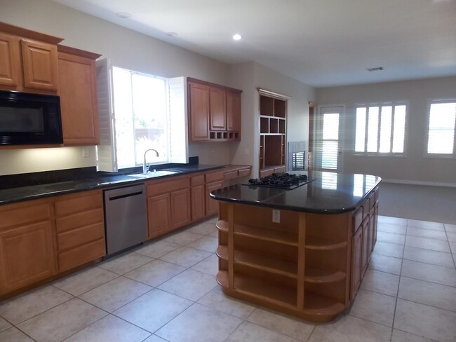 Building Photo - 3955 Lago Di Grata Cir