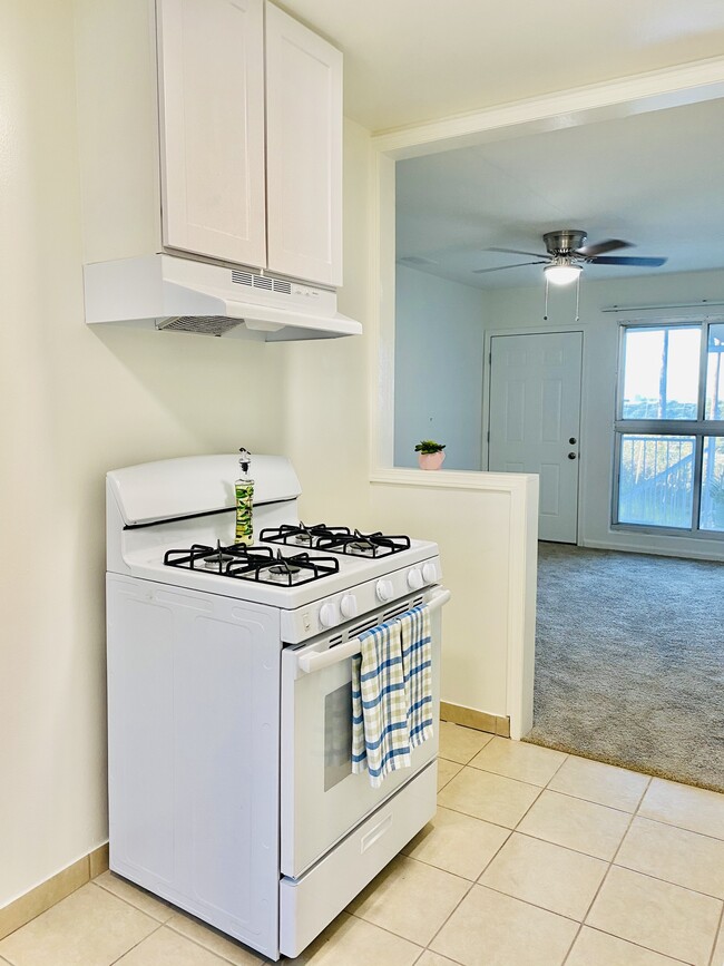 Foto del edificio - 955 Hillcrest St