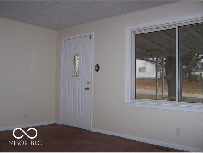 Building Photo - 4762 Walker St