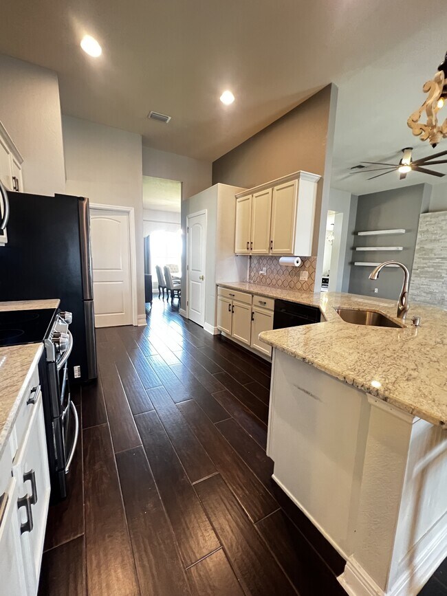 Foto del edificio - 4240 NW 31st Terrace