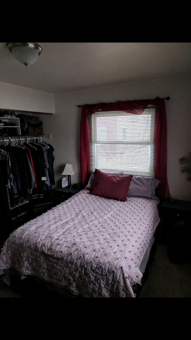 Foto del edificio - 7106 Cottage Grove Rd