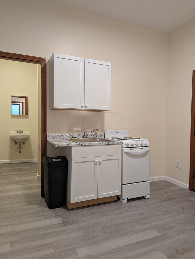 Foto del edificio - 12 Miles St