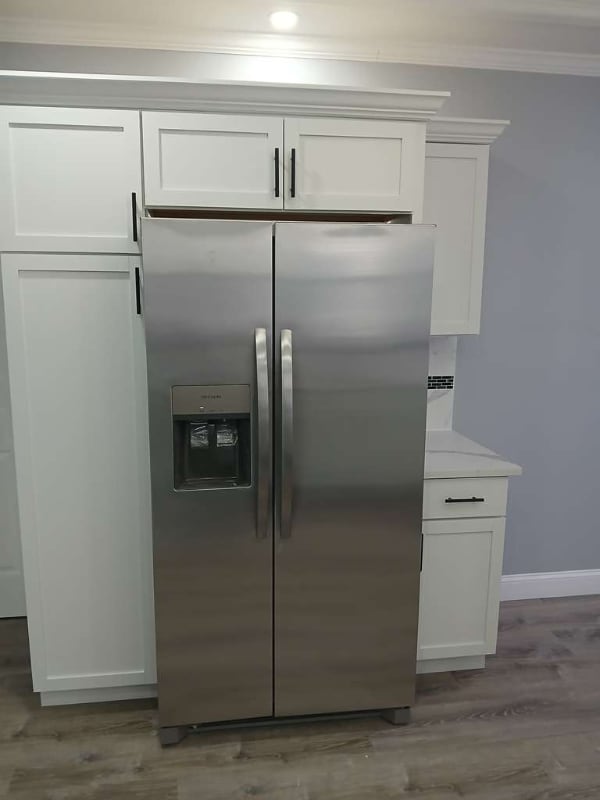 Building Photo - 938 Albany St