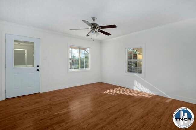 Foto del edificio - Beautiful Single-Family Home in Pico Rivera