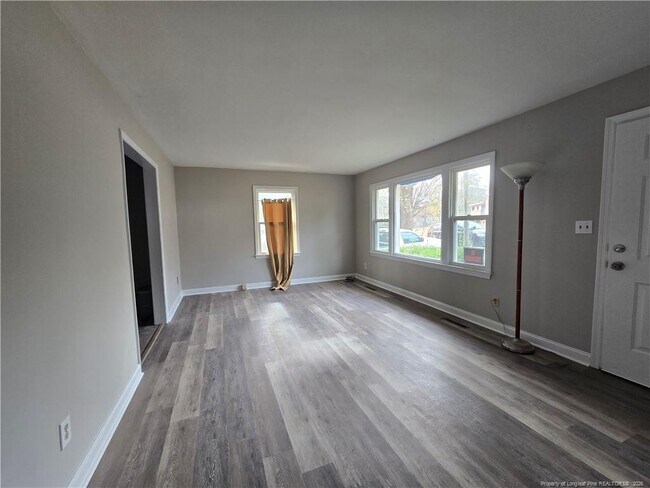 Foto del edificio - 1606 Gilmore St