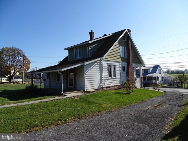 Building Photo - 7031 Lincoln Way W
