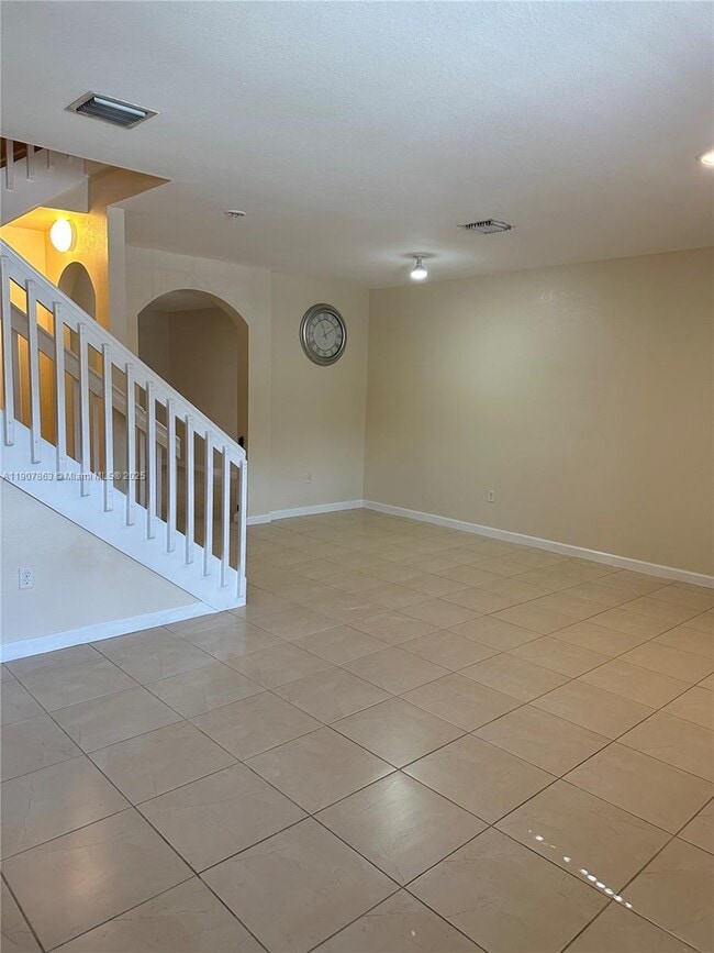 Building Photo - 9336 W 33rd Ave