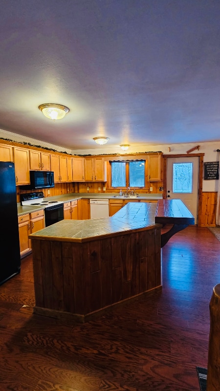 Foto del edificio - 1633 24th Avenue SW