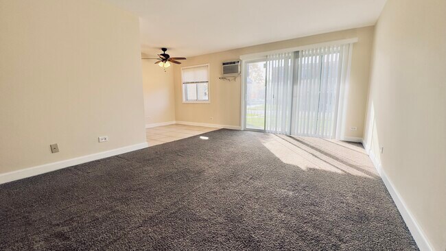 Foto del edificio - 5720 W 128th St